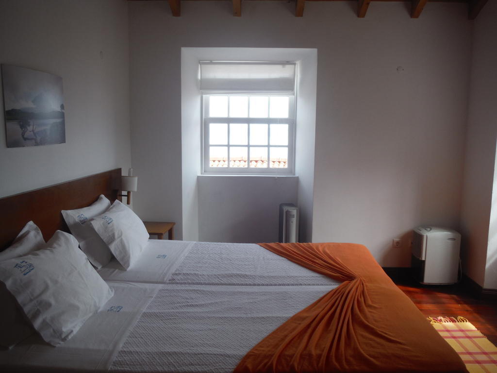 Country house Quinta Da Ribeira Da Urze Prainha de Cima